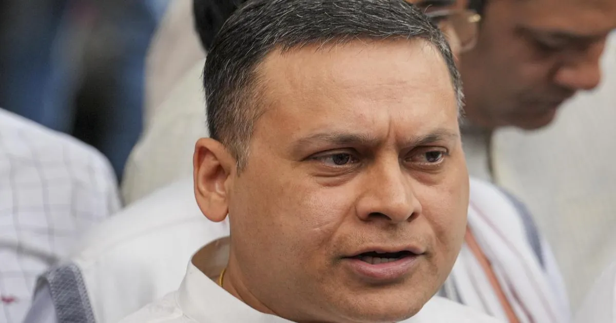 आई-पैक छापे मामले में सुप्रीम कोर्ट की टिप्पणी पर भाजपा का ममता बनर्जी पर हमला, बताया गंभीर अभियोग