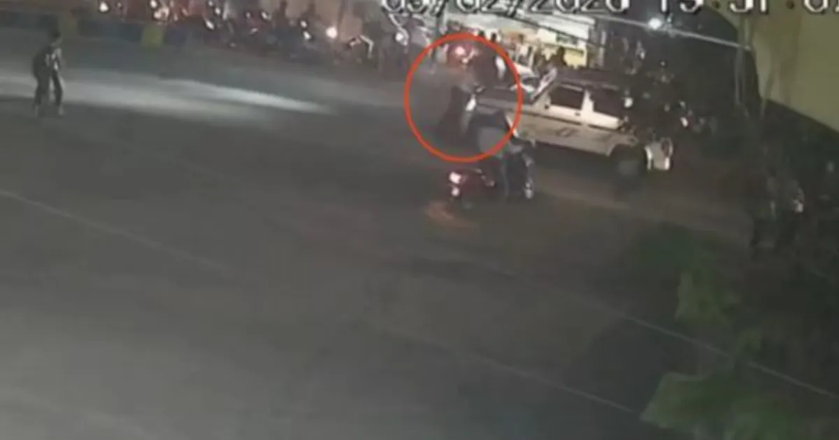 हैदराबाद में सड़क हादसा: तेज़ बोलरो ने मारा टक्कर, व्यक्ति को कई मीटर तक घसीटा; दो गिरफ्तार