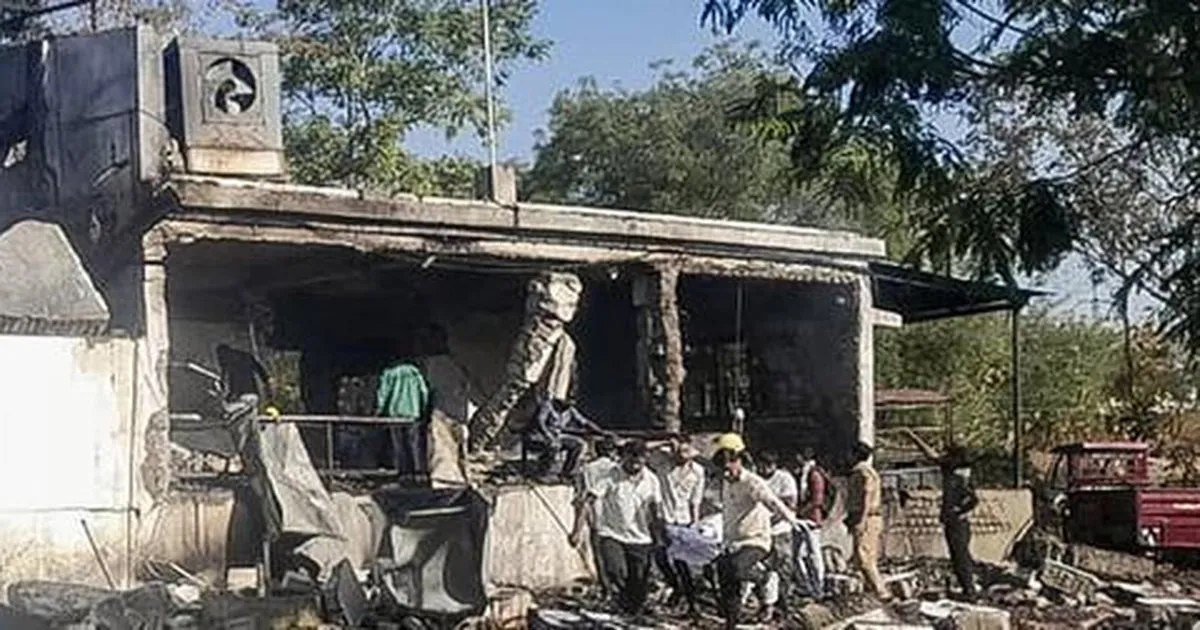 NHRC ने महाराष्ट्र सरकार को 18 कर्मचारियों की मौत पर नोटिस जारी किया