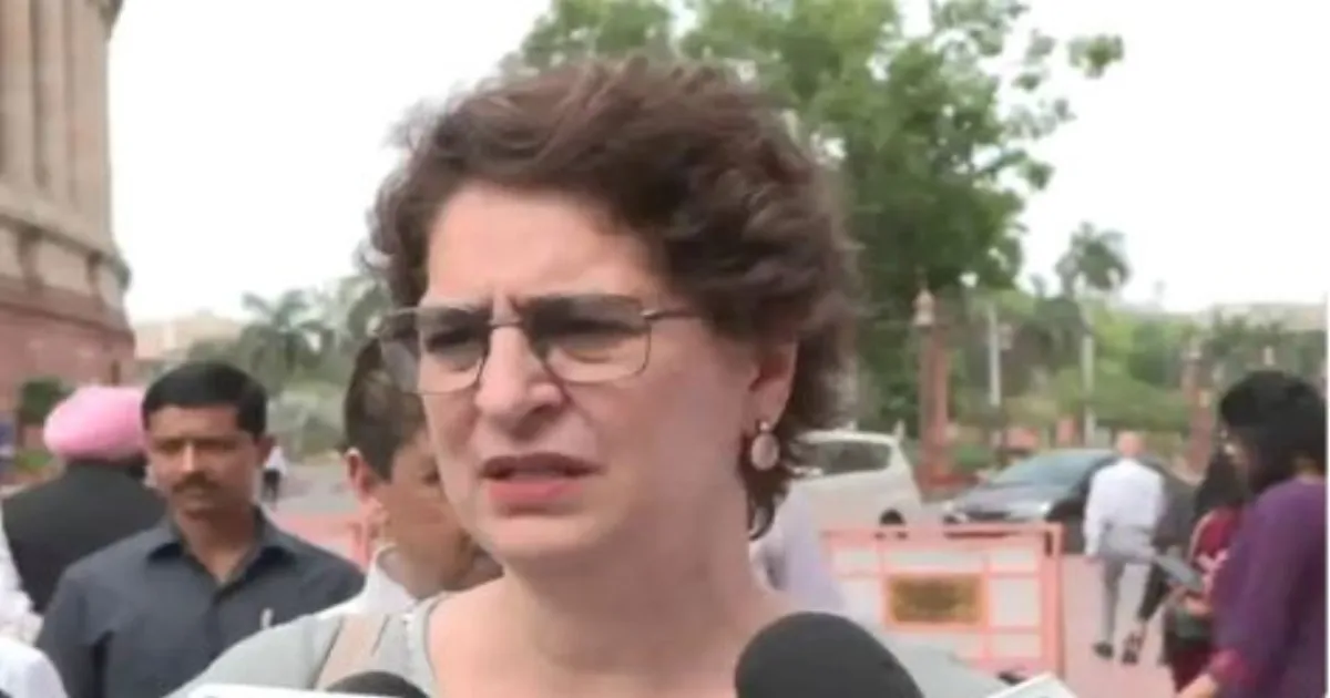 प्रियंका गांधी ने केरल गठबंधन टिप्पणी पर पीएम मोदी को घेरा, कहा जनता को है सच्चाई का ज्ञान