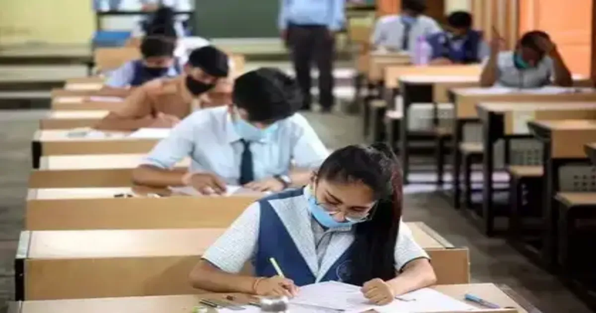 CBSE 2026 परीक्षा में बदलाव: 2 बोर्ड एग्जाम और ओपन बुक असेसमेंट सहित नई नियमावली