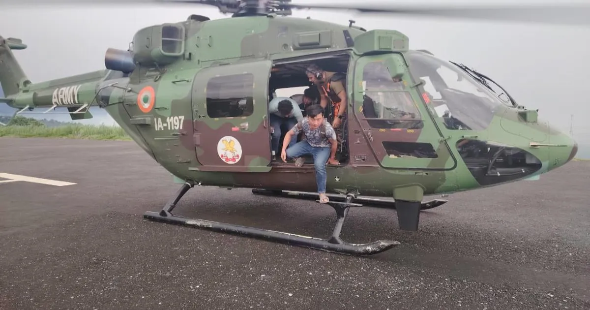 भूटान में बाढ़ में फंसे लोगों के बचाव कार्य में भारतीय सेना ने संभाली कमान