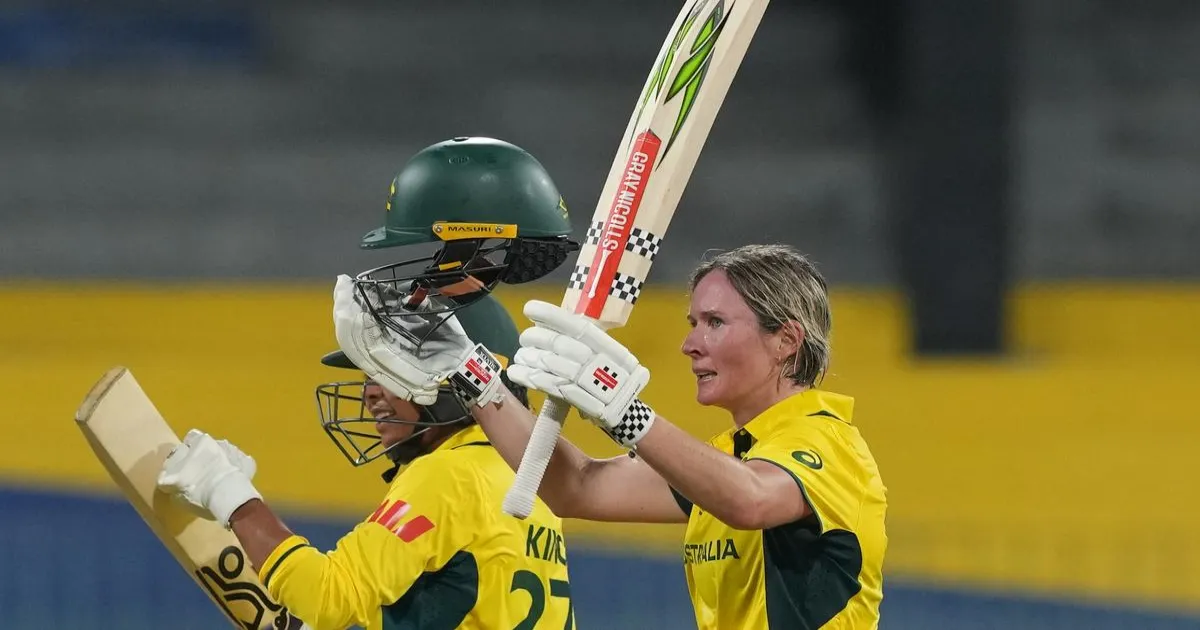womens-odi-world-cup-aus-vs-pak-mooney-king-partnership-rescues-australia