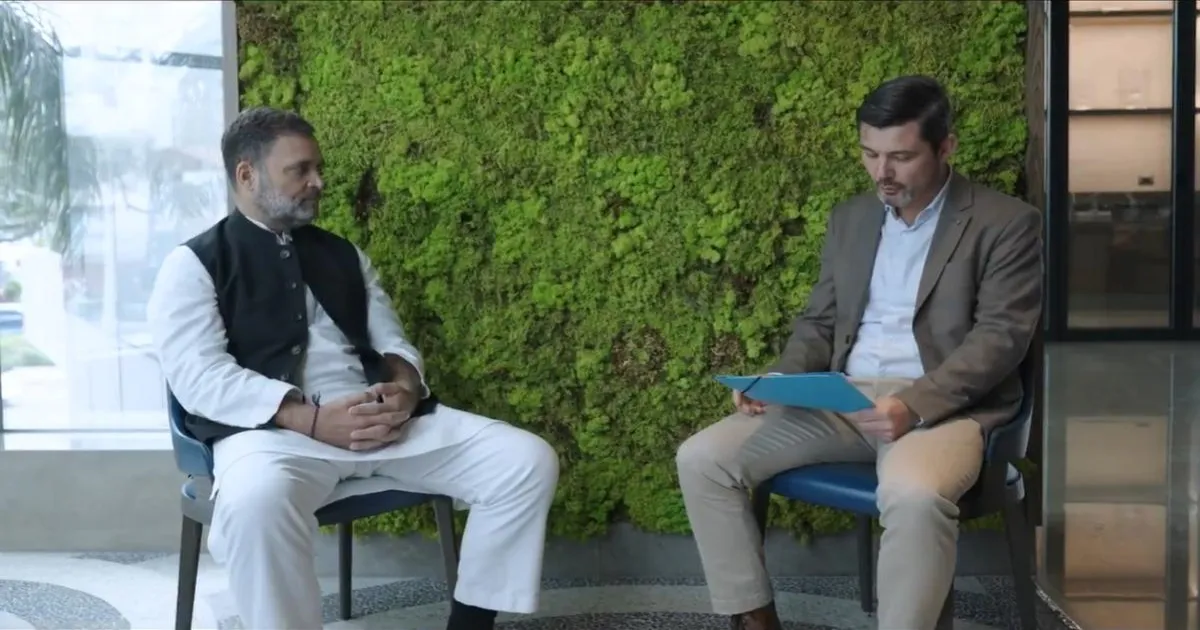शिक्षा केवल कुछ के लिए विशेषाधिकार नहीं बननी चाहिए: राहुल गांधी