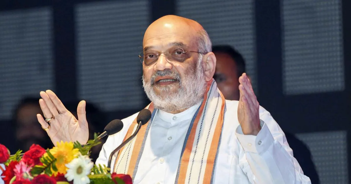 अमित शाह ने कर्नाटक और महाराष्ट्र के लिए 1,950 करोड़ रुपये की आपदा राहत राशि की अग्रिम मंजूरी दी