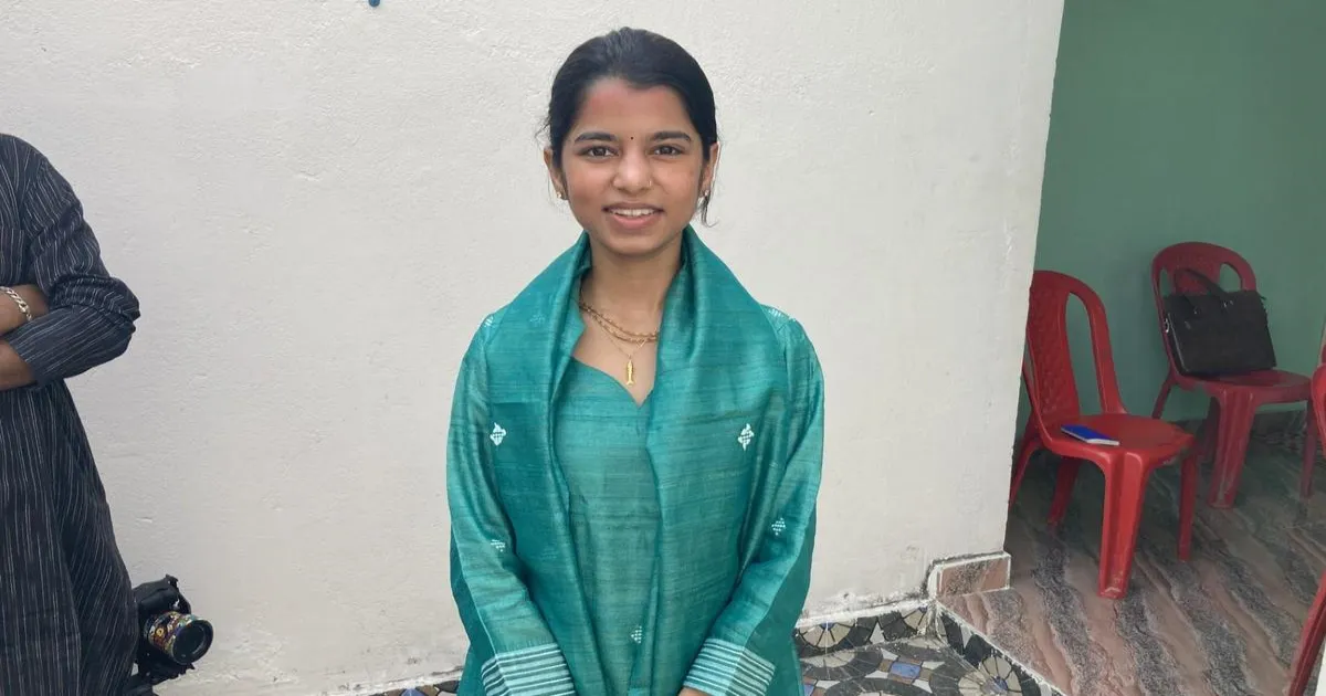 बिहार विधानसभा चुनाव की सबसे युवा उम्मीदवार मैथिली ठाकुर, सांस्कृतिक और युवा मुद्दों पर करेंगी जोर