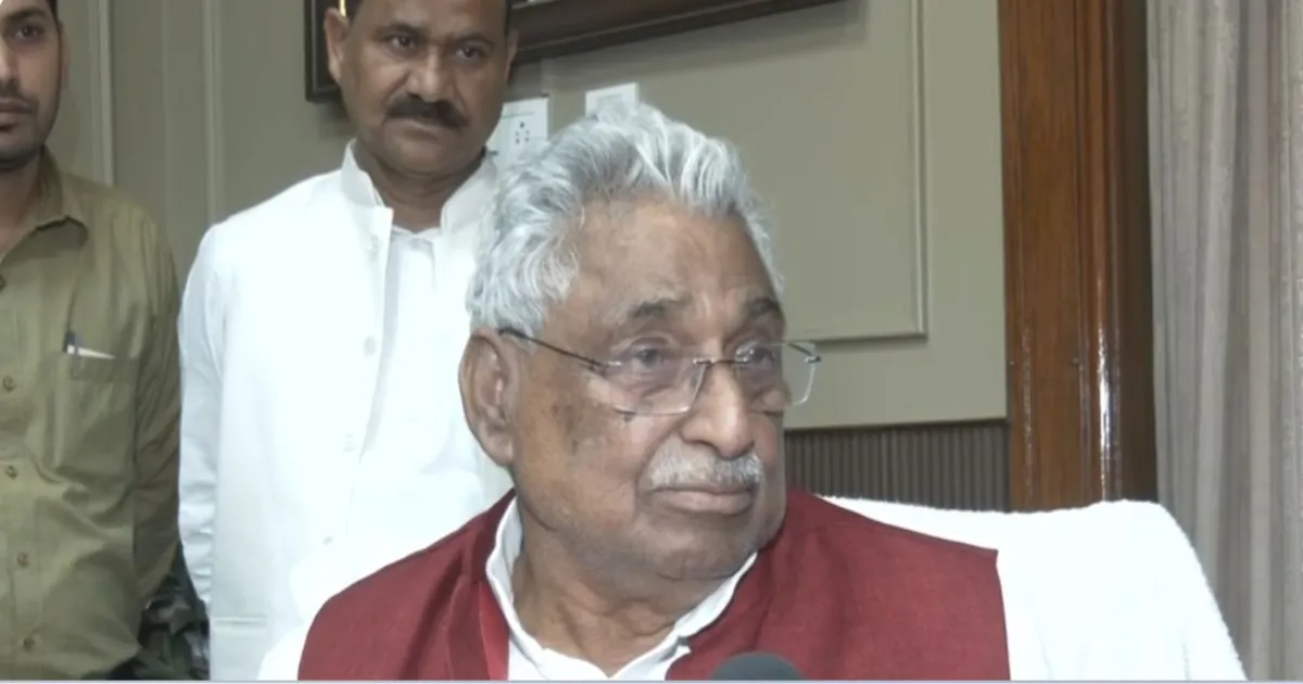 भाजपा के लोग झूठे हैं: यूपी विधानसभा में नेता प्रतिपक्ष माता प्रसाद पांडे का तीखा हमला