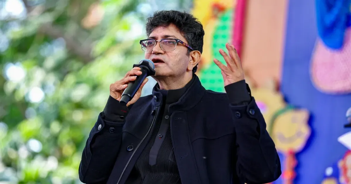 प्रसून जोशी बने प्रसार भारती के नए चेयरमैन, रचनात्मक दृष्टि से मिलेगा नया आयाम