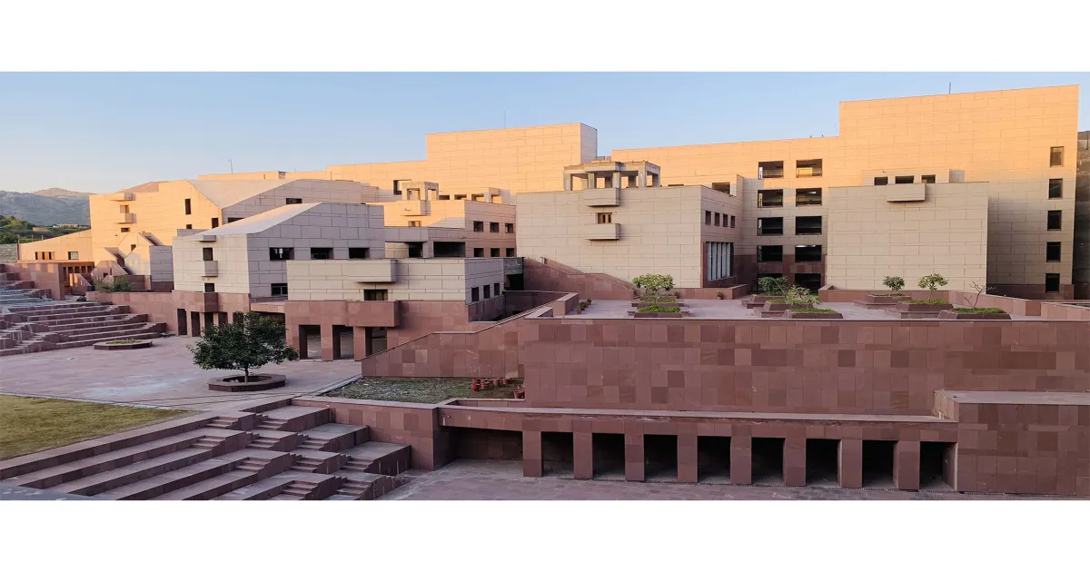 IIM उदयपुर ने शुरू किया भारत का पहला वन-ईयर फुल-टाइम MBA इन इन्वेस्टमेंट एंड वेल्थ मैनेजमेंट