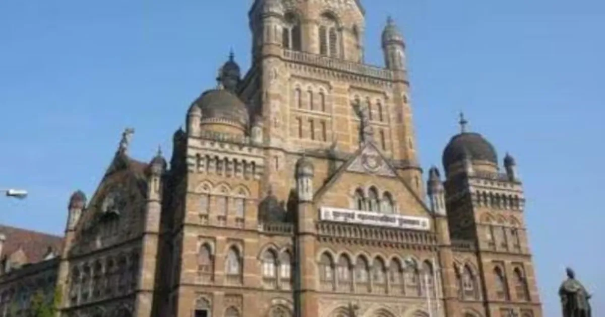 धूल प्रदूषण पर नियंत्रण के लिए BMC खरीदेगी बैटरी से चलने वाले डस्ट सक्शन वाहन, 75 करोड़ रुपए होंगे खर्च
