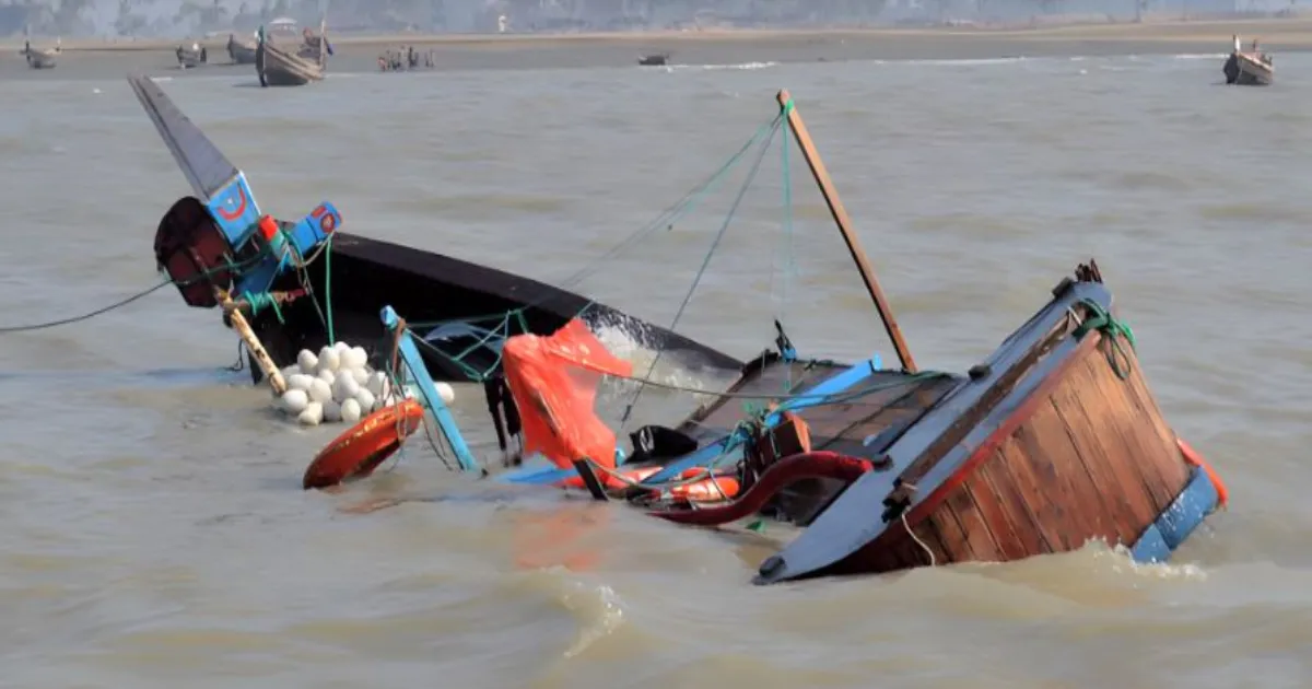 नाइजीरिया में नाव पलटने से 25 लोगों की मौत, 14 अब भी लापता