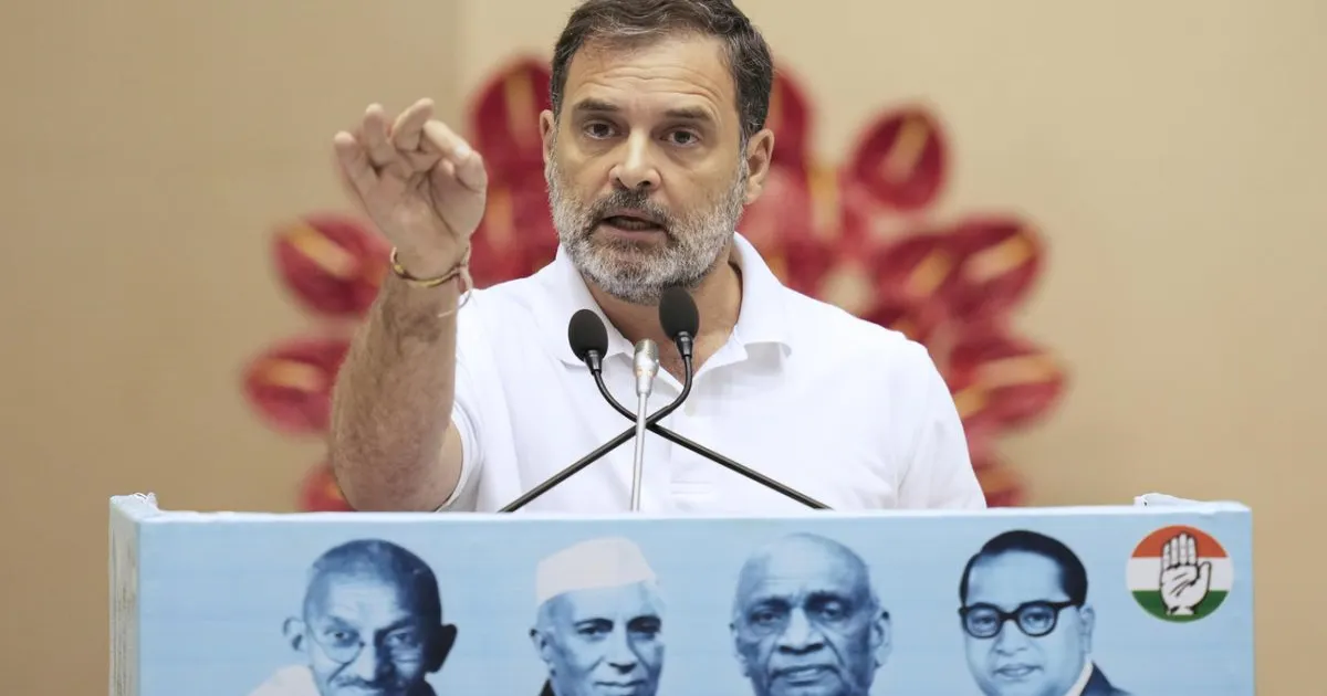 राहुल गांधी का आरोप: अडानी मामले में अमेरिकी जांच के कारण पीएम मोदी ट्रंप की धमकियों का विरोध नहीं कर पा रहे