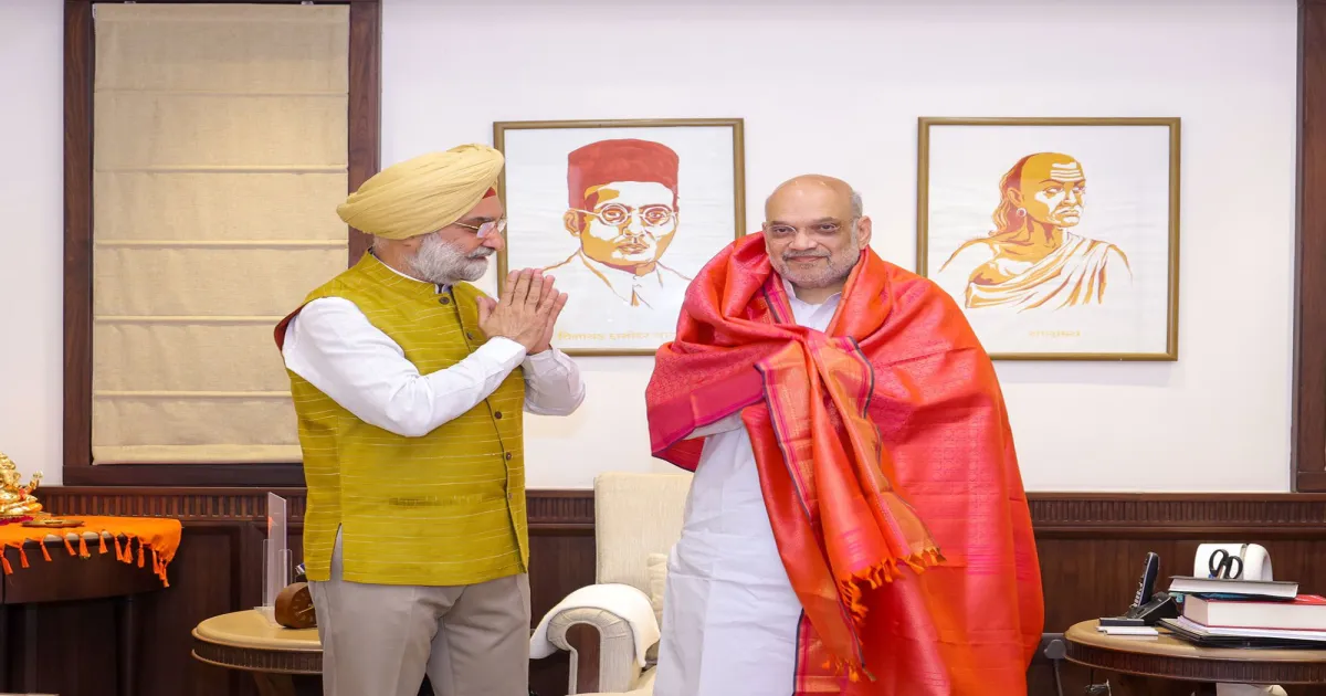 दिल्ली के उपराज्यपाल तरनजीत सिंह संधू ने गृह मंत्री अमित शाह से मुलाकात की