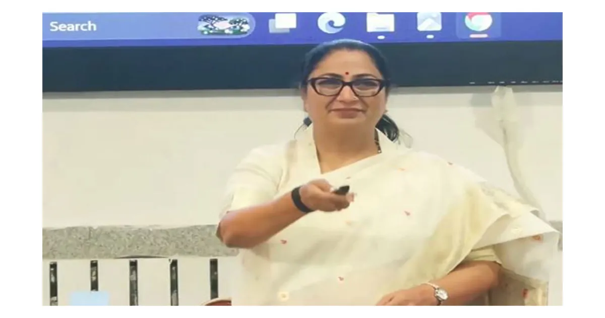 दिल्ली की मुख्यमंत्री रेखा गुप्ता ने ईवी सब्सिडी पोर्टल लॉन्च किया, प्रदूषण से निपटने के लिए ₹1 लाख तक प्रोत्साहन की घोषणा