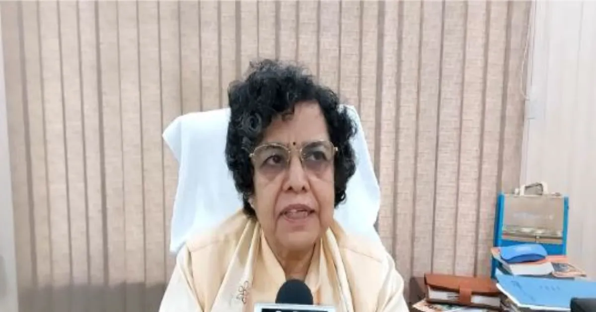 प्रियंका गांधी की गोमूत्र विशेषज्ञ टिप्पणी पर गुरुकुल कांगड़ी के कुलपति का पलटवार, बोले- शिक्षकों को संसद विवादों में न घसीटें