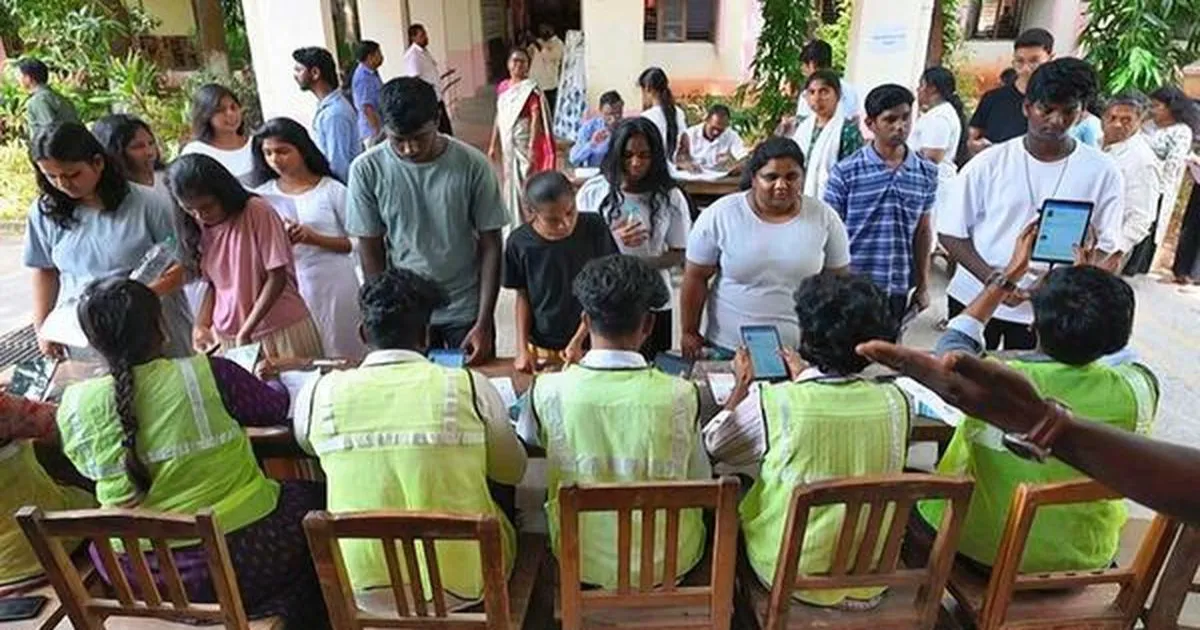 नीट प्रश्नपत्र छपाई से छात्रों तक पहुंचने की पूरी प्रक्रिया बताएगी केंद्र सरकार, सुप्रीम कोर्ट में दिया जवाब