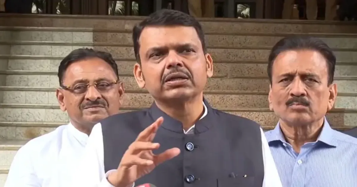 महाराष्ट्र सरकार का बड़ा कदम, आतंकवादी संगठनों से जुड़े 114 कट्टरपंथी प्रकाशनों पर प्रतिबंध
