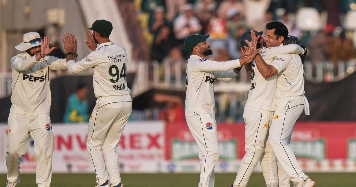 pakistan-vs-south-africa-second-test-day2-afridi-double-strike