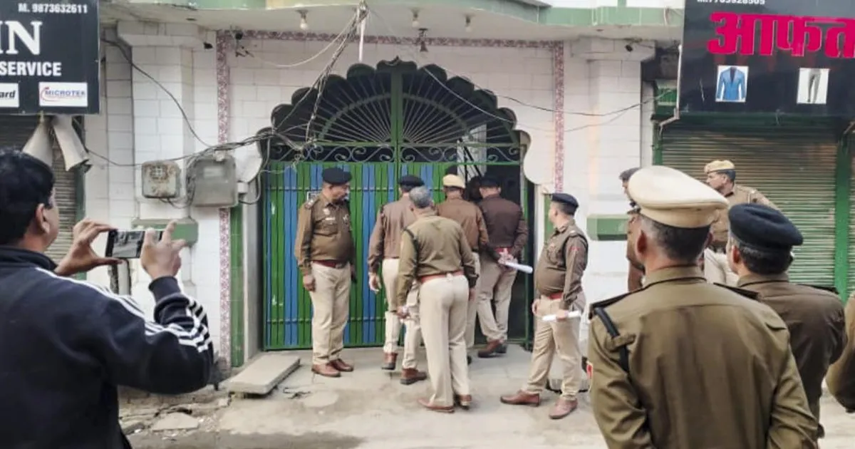 red-fort-blast-accused-produced-in-delhi-court