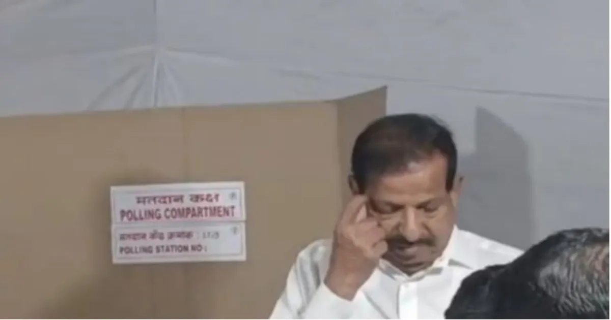 नवी मुंबई में वोटर लिस्ट से नाम गायब होने पर कुछ घंटे वोट नहीं डाल सके मंत्री गणेश नाइक