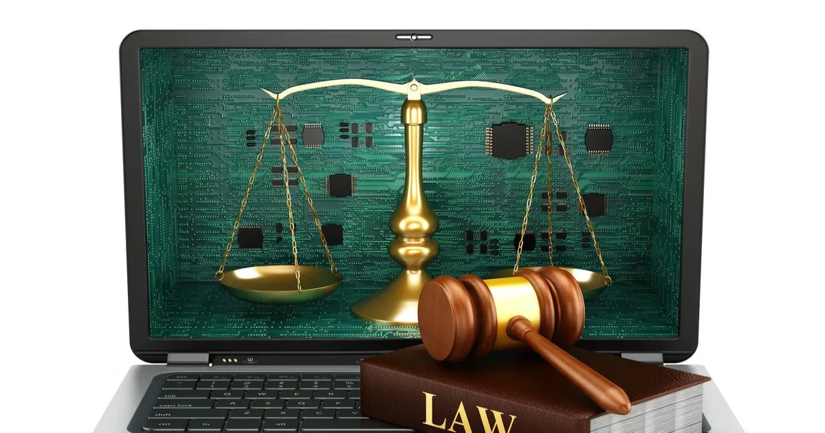 सुप्रीम कोर्ट ने संविधान पीठ को भेजा मामला, क्या DPDP कानून गोपनीयता का उपयोग करके लोगों के अधिकार को नष्ट कर रहा है?