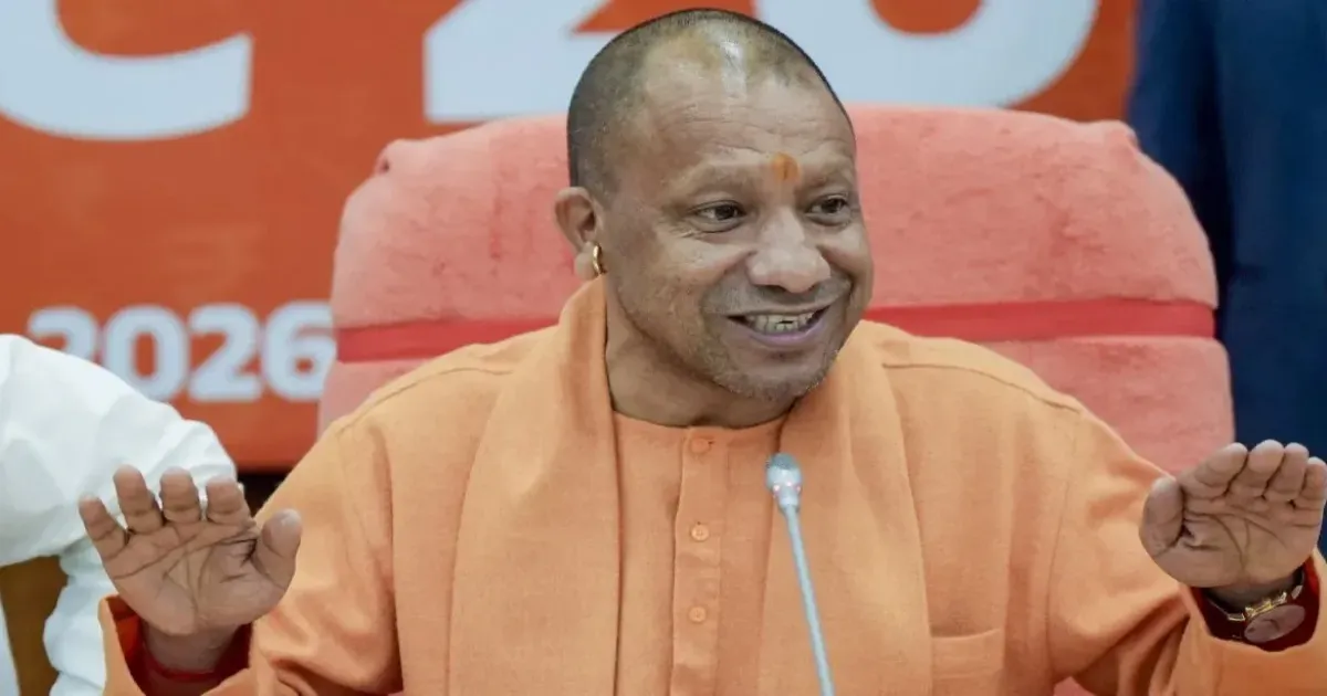 यूपी के मुख्यमंत्री योगी आदित्यनाथ सिंगापुर और जापान दौरे पर, 600 किमी प्रति घंटे की मैगलेव ट्रेन में करेंगे सफर