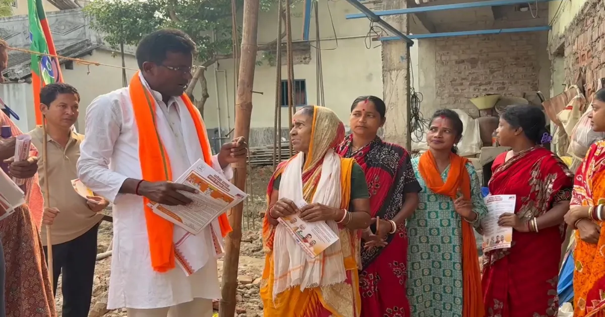 पश्चिम बंगाल में भ्रष्टाचार और भूमिहीनता से अटका गरीबों का घर का सपना