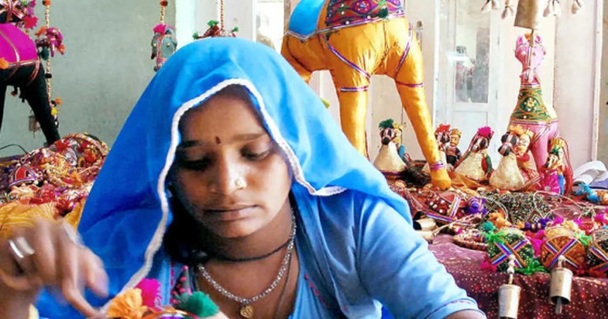 पीएम विश्वकर्मा योजना के तहत गुजरात में दो वर्षों में 1.81 लाख कारीगर प्रशिक्षित