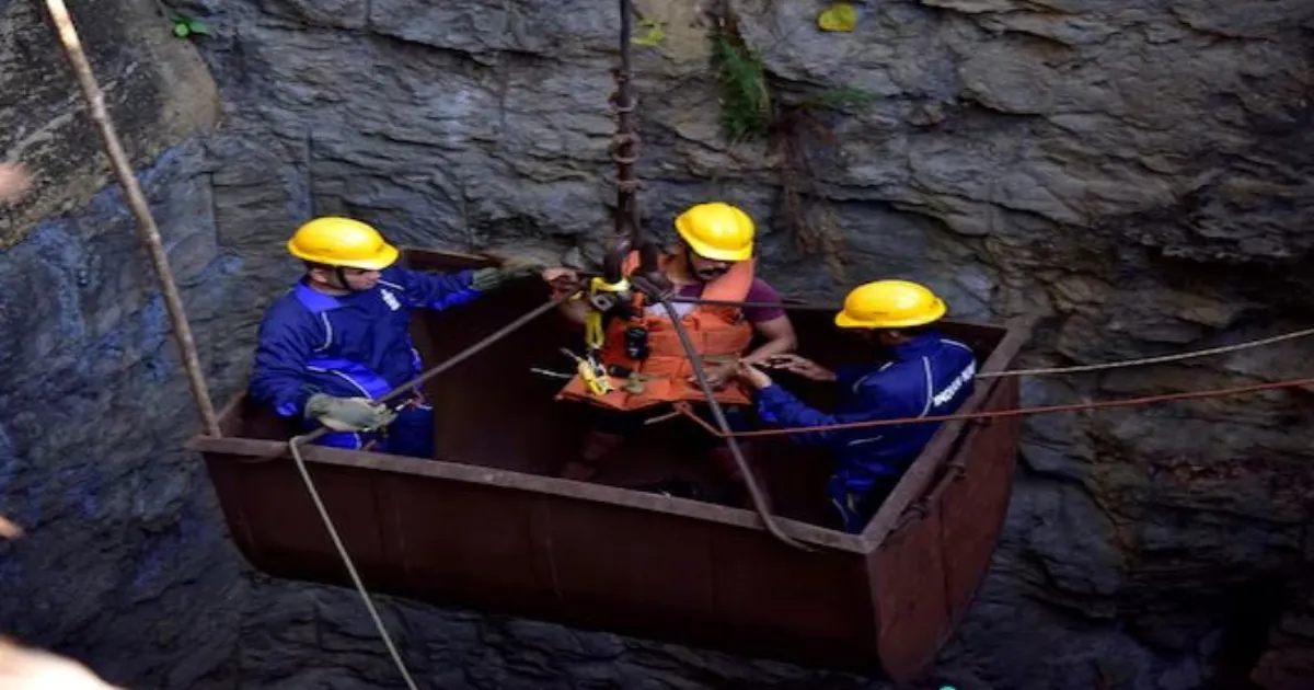 मेघालय में अवैध कोयला खदान में धमाका, कम से कम 16 मजदूरों की मौत; कई फंसे होने का खतरा