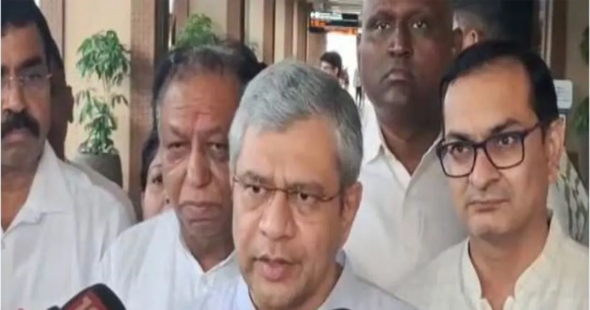 पीएम मोदी कल पूर्वी और पश्चिमी समर्पित माल गलियारों का करेंगे लोकार्पण, अश्विनी वैष्णव ने दी जानकारी