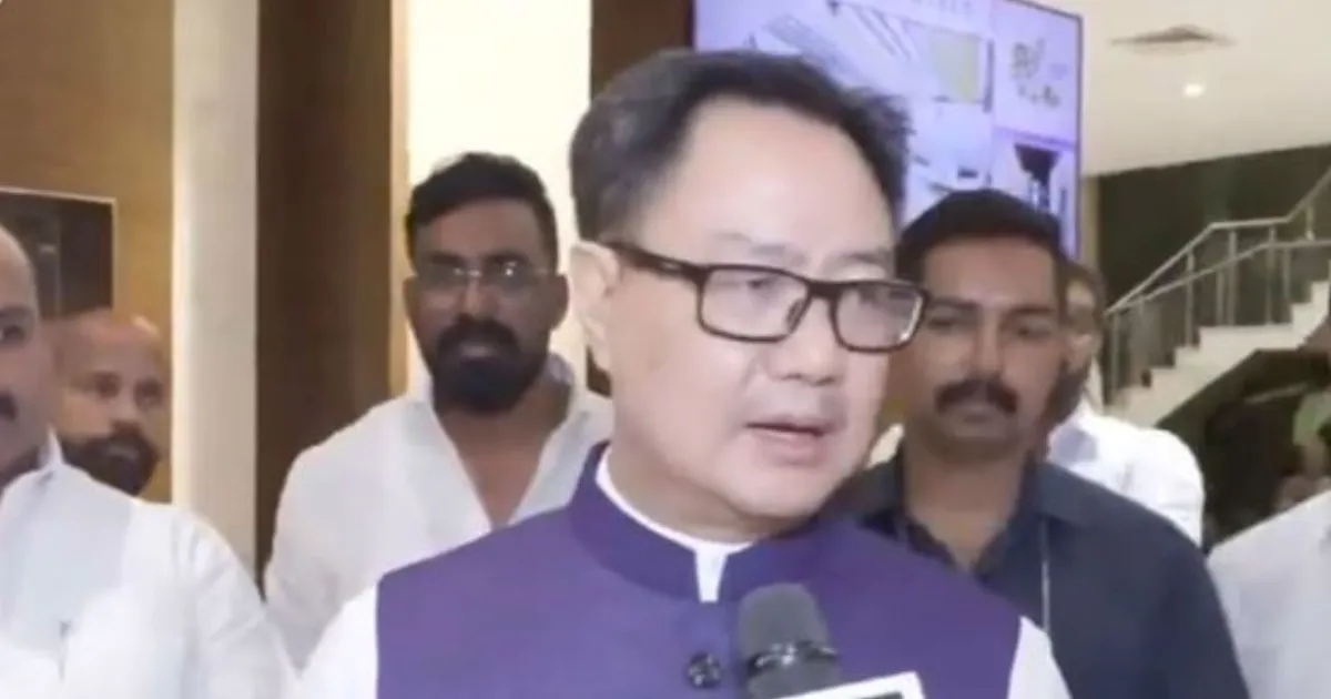 महिला आरक्षण विधेयक पर किरण रिजिजू ने खड़गे को पत्र लिखा, समर्थन की अपील