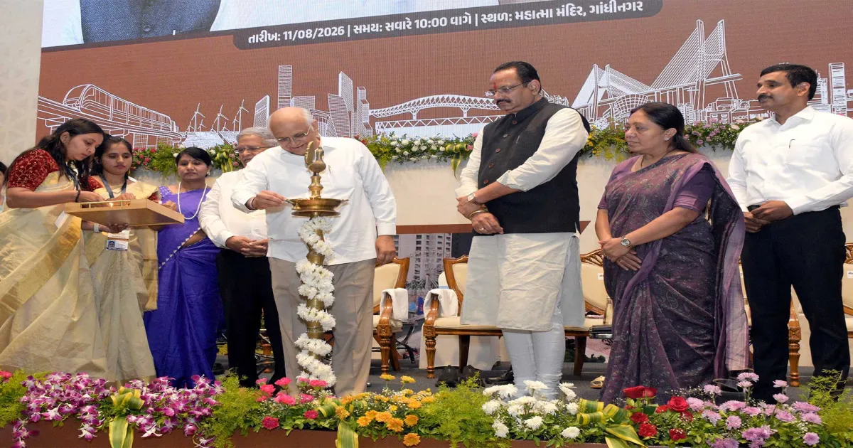 गुजरात के शहरी विकास को रफ्तार, सीएम भूपेंद्र पटेल ने नगर निकायों को बांटे 3,850 करोड़ रुपये