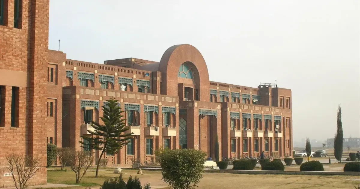 पाकिस्तान की गोल्ड मेडलिस्ट लैबा एजाज़ की इस्लामाबाद में मौत, अमेरिकी वीजा धोखाधड़ी का आरोप