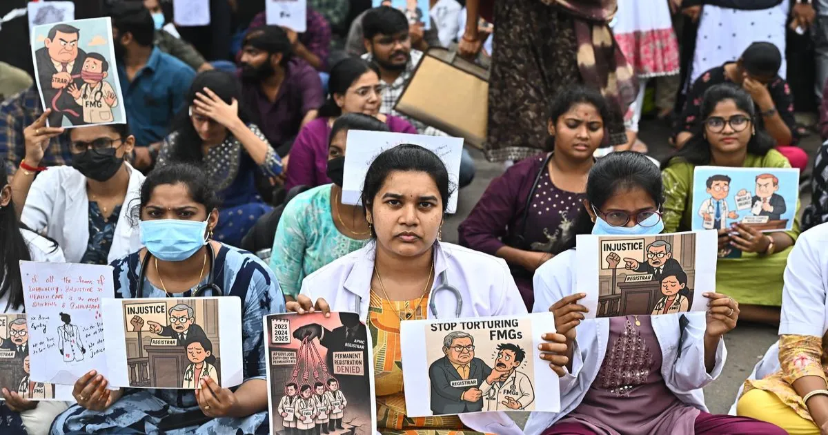 तेलंगाना में कार्यरत विदेशी मेडिकल स्नातकों ने समान वेतन और मान्यता की उठाई मांग