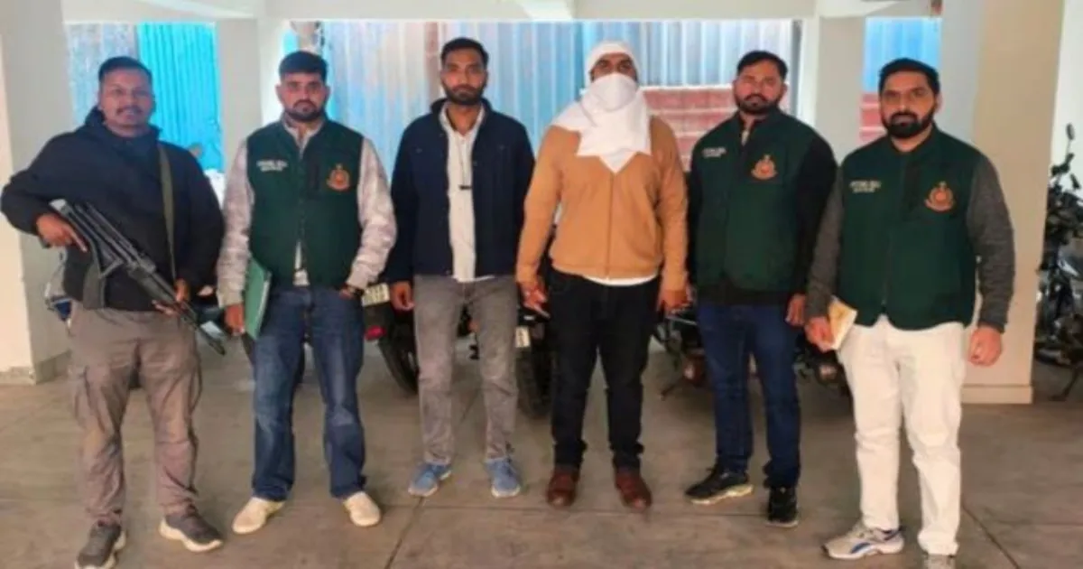 delhi-police-arrest-gangster-deported-thailand