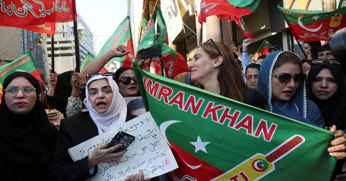 जेल में पूर्व पाकिस्तानी प्रधानमंत्री इमरान खान की चिकित्सकीय जांच, पीटीआई ने निरीक्षण ठुकराया