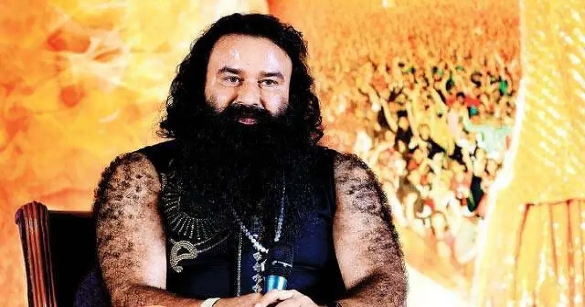डेरा सच्चा सौदा प्रमुख गुरमीत राम रहीम को 30 दिन की पैरोल, रोहतक जेल से बाहर निकले
