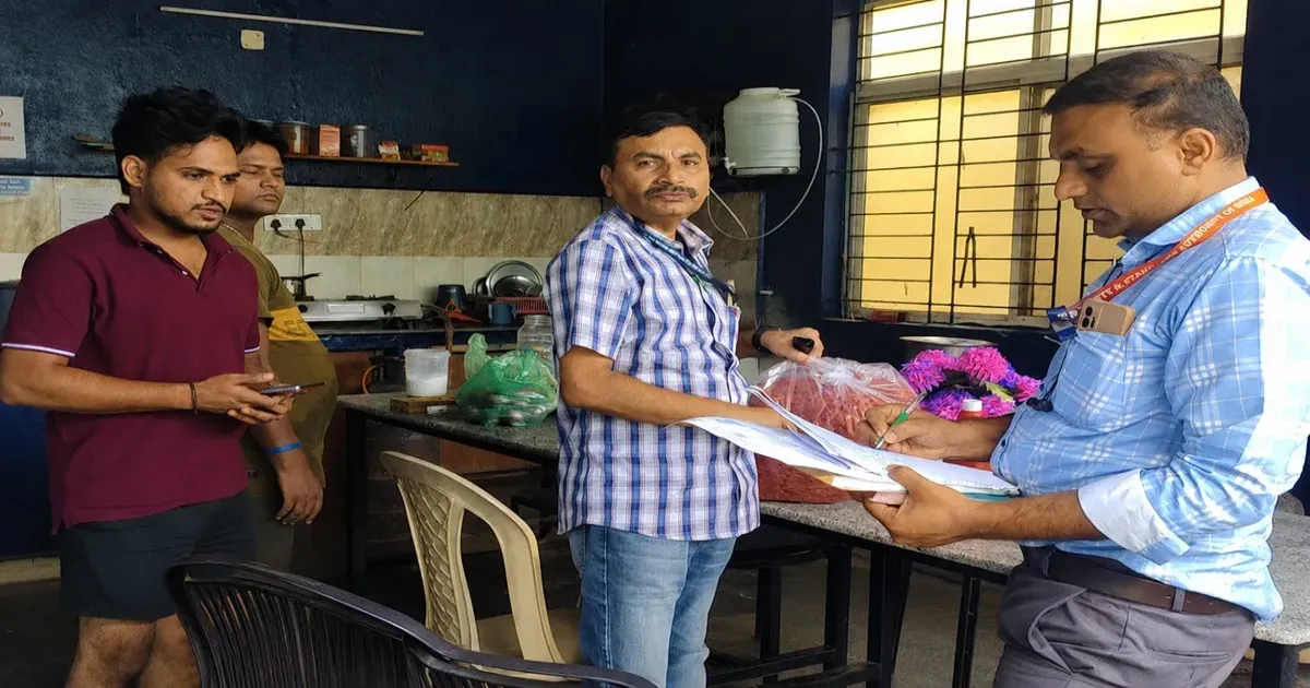 बेंगलुरु के पीजी पर खाद्य सुरक्षा विभाग की नजर, नियमों के उल्लंघन पर 23 को नोटिस