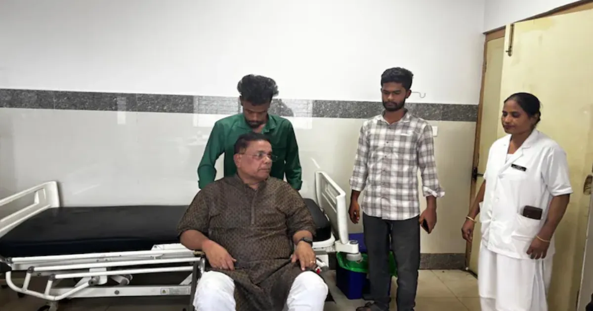 गुवाहाटी में प्रदर्शन के दौरान पूर्व असम कांग्रेस अध्यक्ष से पुलिस की बदसलूकी का आरोप