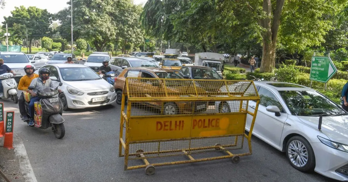 सीजेपी के प्रदर्शन के चलते दिल्ली में ट्रैफिक एडवाइजरी जारी, 30 प्रमुख रास्तों से बचने की सलाह