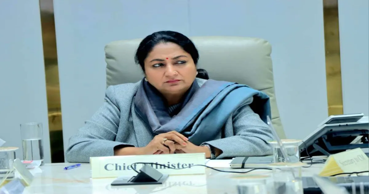 दिल्ली सरकार ने ट्रैफिक और प्रदूषण से राहत के लिए मेट्रो, बस और रेलवे सेवाओं को एकीकृत करने का नया कानून बनाने की योजना बनाई