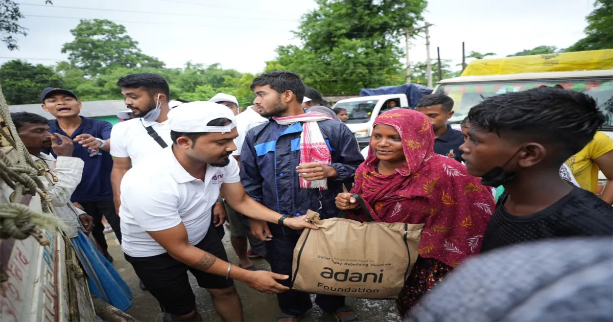 गौतम अडानी ने असम बाढ़ राहत के लिए दिए 11 करोड़ रुपये, अडानी फाउंडेशन ने 8 हजार परिवारों तक पहुंचाई मदद