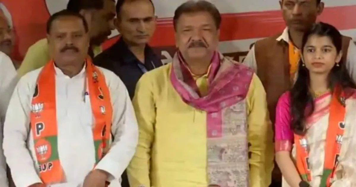 बिहार चुनाव से पहले लोकगायिका मैथिली ठाकुर हुईं बीजेपी में शामिल