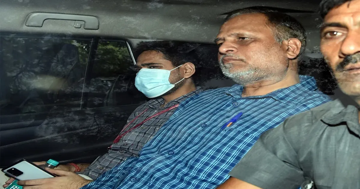 दिल्ली जल बोर्ड घोटाला: पूर्व मंत्री सत्येंद्र जैन गिरफ्तार, 5 अन्य भी ACB की गिरफ्त में