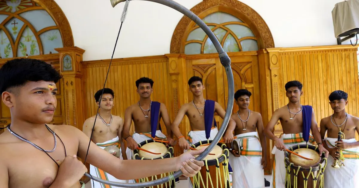 केरल स्कूल कलोत्सव 2026: पूरमों की धरती पर चेंडा मेलम में युवा कलाकारों ने बांधा समां