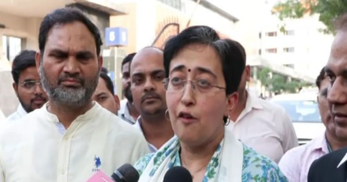 मालवीय नगर अग्निकांड पर आतिशी का हमला, भाजपा पर लगाया वास्तविक मौतों के आंकड़े छिपाने का आरोप