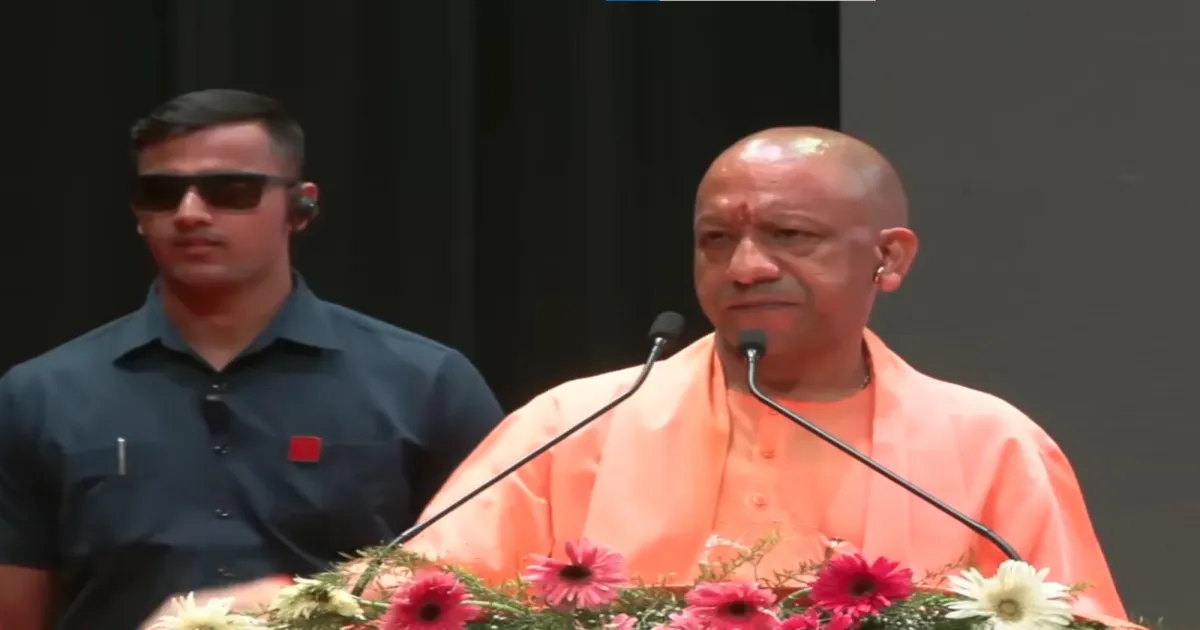 यूपी में बारिश से हुए नुकसान पर सीएम योगी आदित्यनाथ ने लिया संज्ञान, प्रभावित परिवारों को सहायता का आश्वासन