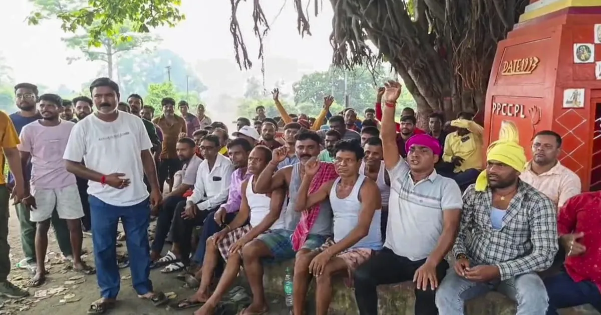 धनबाद खदान 'धंसाव': सटीक स्थान की पहचान नहीं, अब तक शुरू नहीं हो सका NDRF का बचाव अभियान