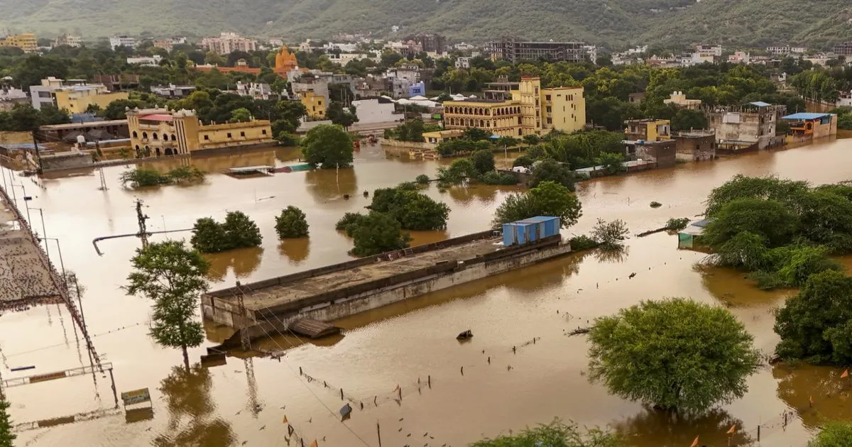 भारत में मानसूनी बारिश सामान्य से 7% अधिक, क्षेत्रों में असमान वितरण: IMD