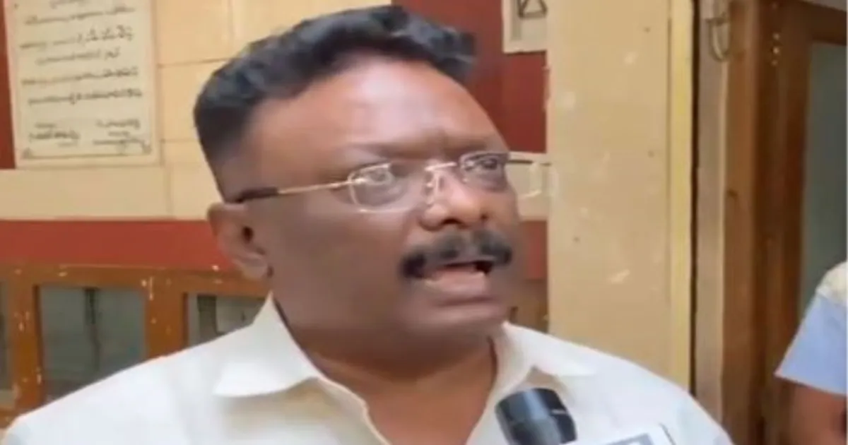 BRS ने केरल प्रचार को लेकर सीएम रेवंत रेड्डी पर साधा निशाना, अधूरे वादों और भ्रष्टाचार के आरोप